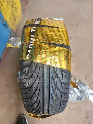 215/55 R16 Kenda Tyre (China)