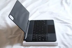 Apple Magic Keyboard for iPad 11''A2261