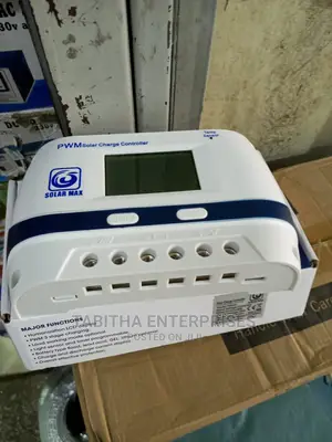 Solar Charge Controller Digital