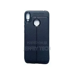 Camon 11 Auto Focus Back Case – Black