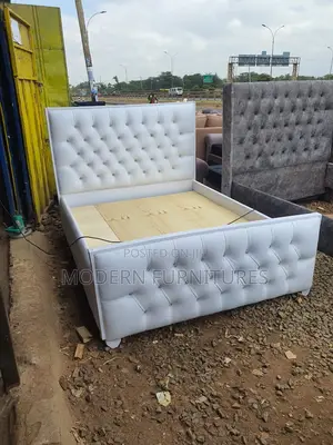 5/6 Bed Tufted Bed