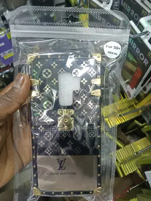 LV Louis Vuitton Samsung Galaxy S9+ Case / Cover