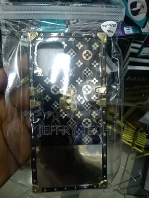 LV Louis Vuitton Samsung M32 Case / Cover