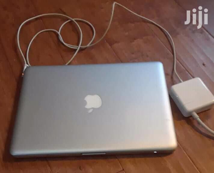 Laptop Apple MacBook Pro 4GB Intel Core i5 HDD 500GB