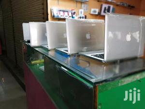 Laptop Apple MacBook Pro 4GB Intel Core i5 HDD 500GB