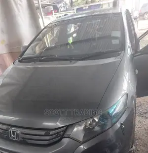 Honda Insight Front Windscreen