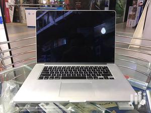Laptop Apple MacBook Pro 4GB Intel Core i5 HDD 500GB