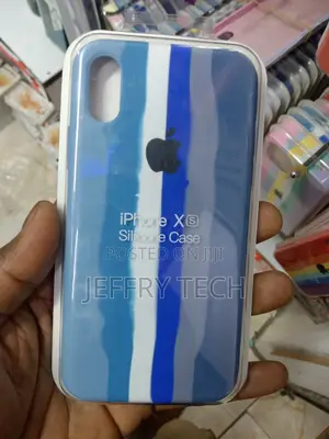 Rainbow Liquid Silicon Case for iPhone Xs