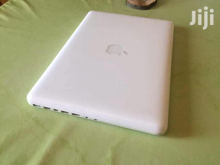 Laptop Apple MacBook 14" 320GB HDD 4GB RAM