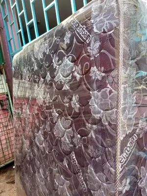 Godoro Utalipa Ukishaletewa! 6 by 6 by 8 Mattresses Quilted