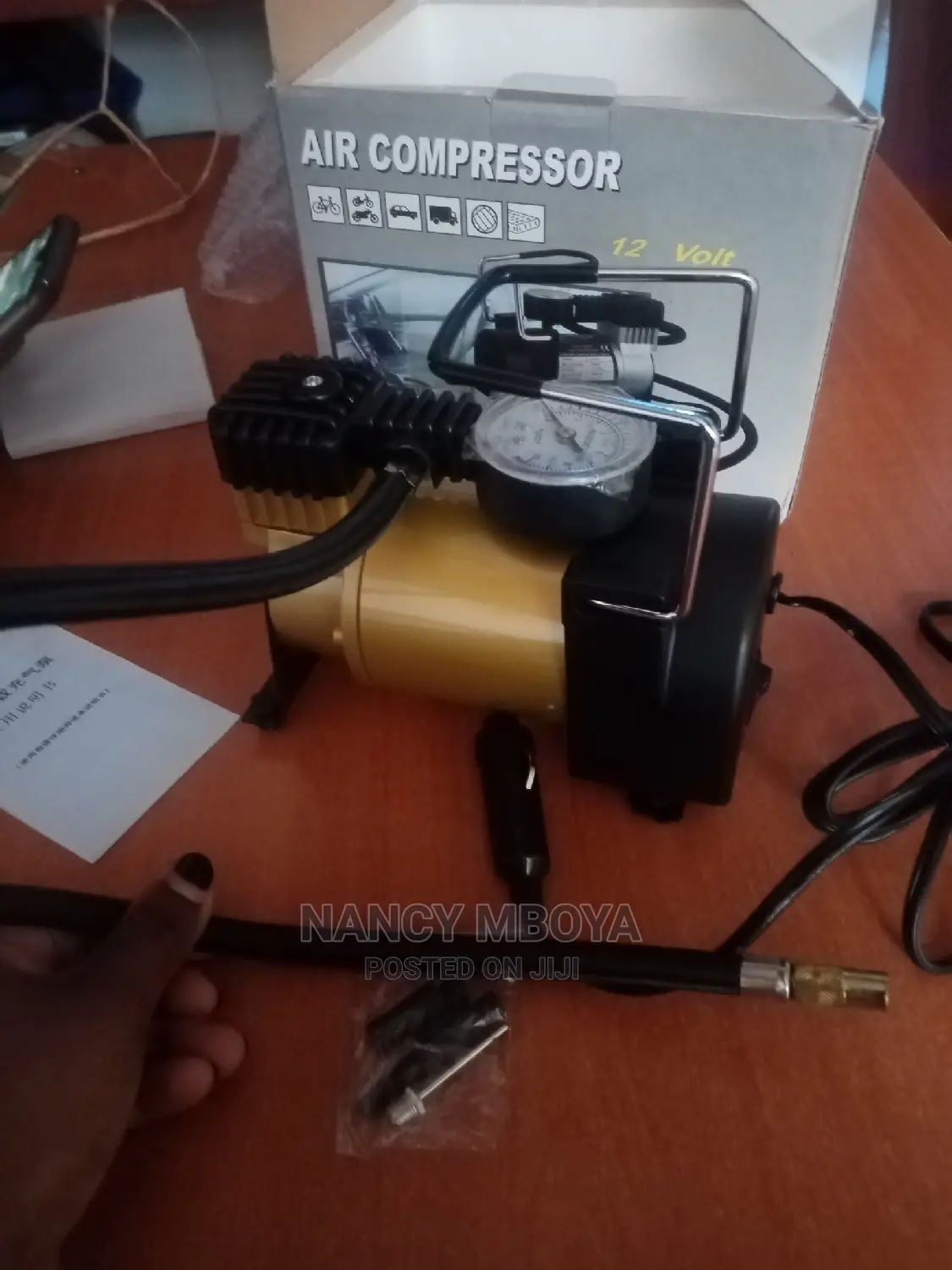 Air Compressor 12volts
