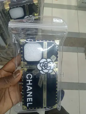 Louis Vuitton A72 Silicone Case