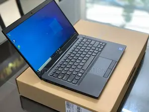 Laptop Dell Latitude 7390 8GB Intel Core I7 SSD 256GB