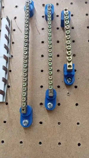 Earth Busbar