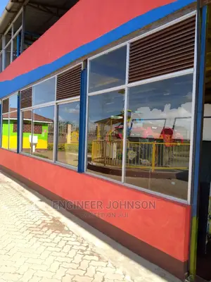Aluminium With Mdf Partition