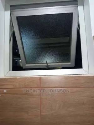 Aluminium With Mdf Partition