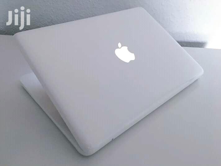 Laptop Apple MacBook 4GB Intel Core 2 Duo HDD 320GB