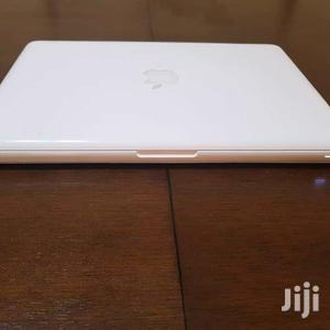 Laptop Apple MacBook 4GB Intel Core 2 Duo HDD 320GB