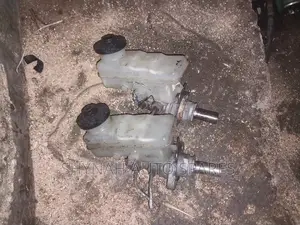 Brake Master Cylinder Only Toyota Fan Cargo