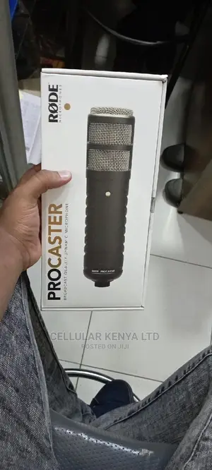 Rode Procaster Broadcast-Quality Dynamic Microphone