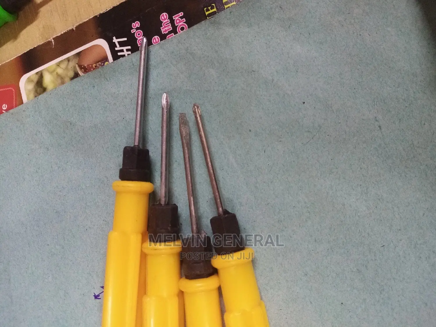 Two Way Small Screw Drivers
