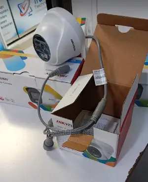 1080p 2 MP Colorvu Hikvision CCTV Camera