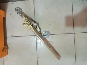 Good Quality Fencing Strainer Available