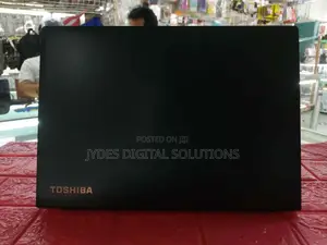 Laptop Toshiba Z30 4GB Intel Core i7 SSD 128GB