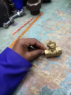 Lockable Ball Cork 1/2"