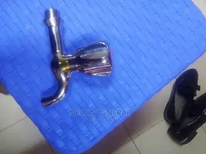 Short Wall Tap Knob
