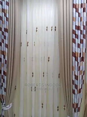 Printed Brown Elegant House Carpet