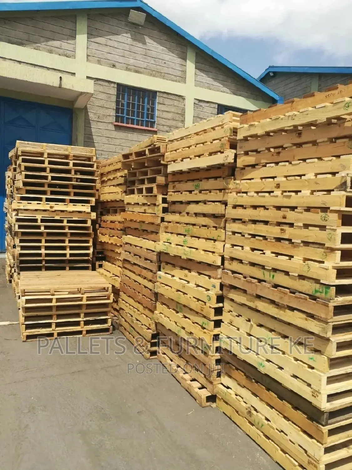 Fertilizer Pallets
