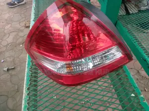 Nissan Tida Soloon Rear Light