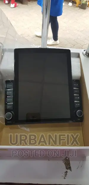10 Inch Prado Android Screen With 32 GB ROM