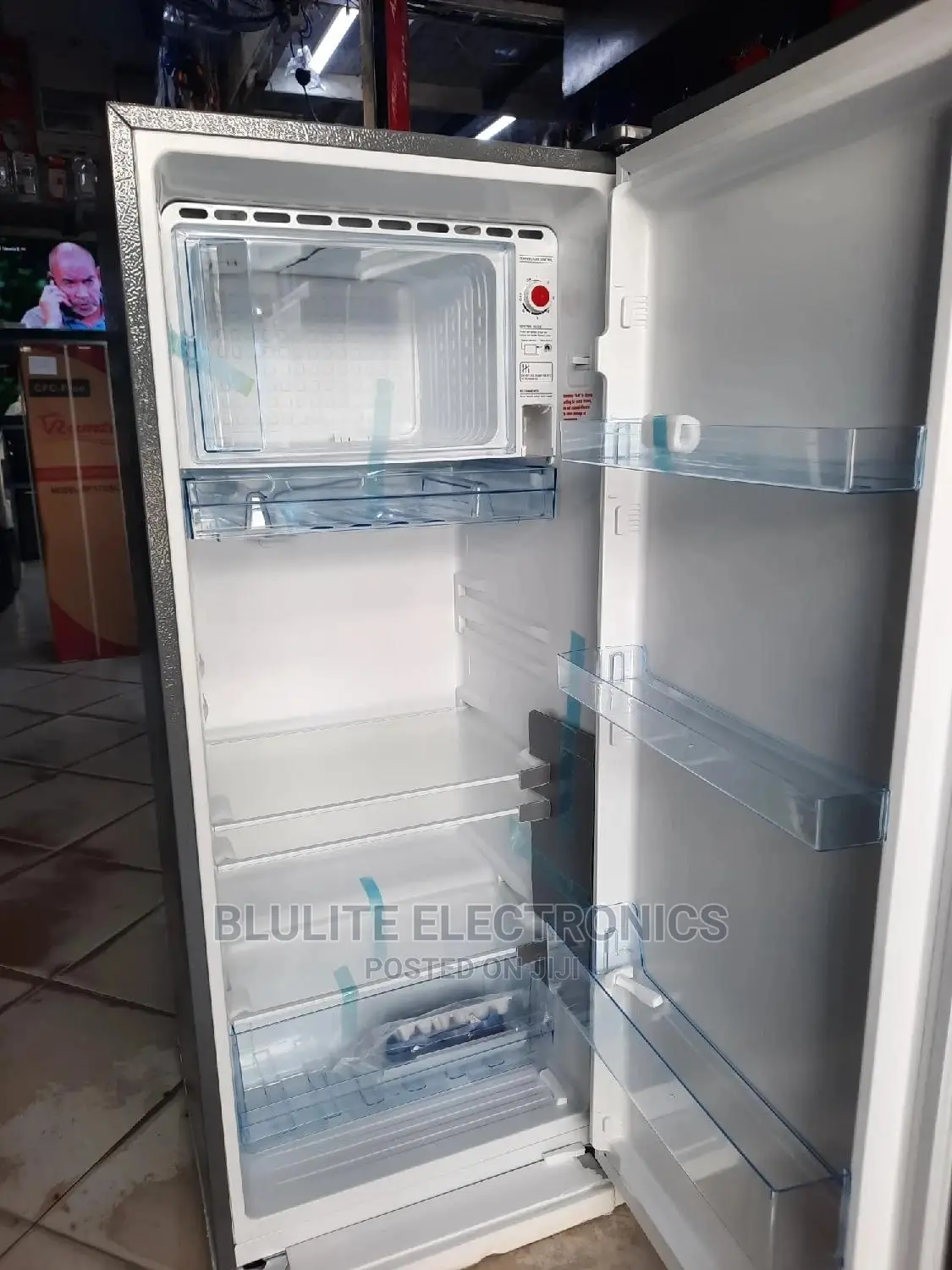 Ramtons Refrigerator