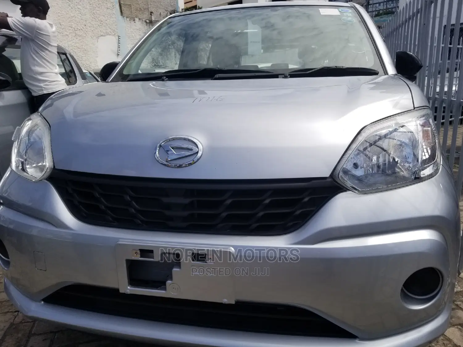 Daihatsu Boon 2015 Silver
