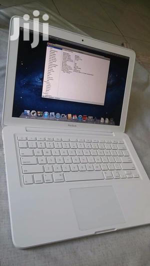 Laptop Apple MacBook 4GB Intel Core 2 Duo HDD 320GB