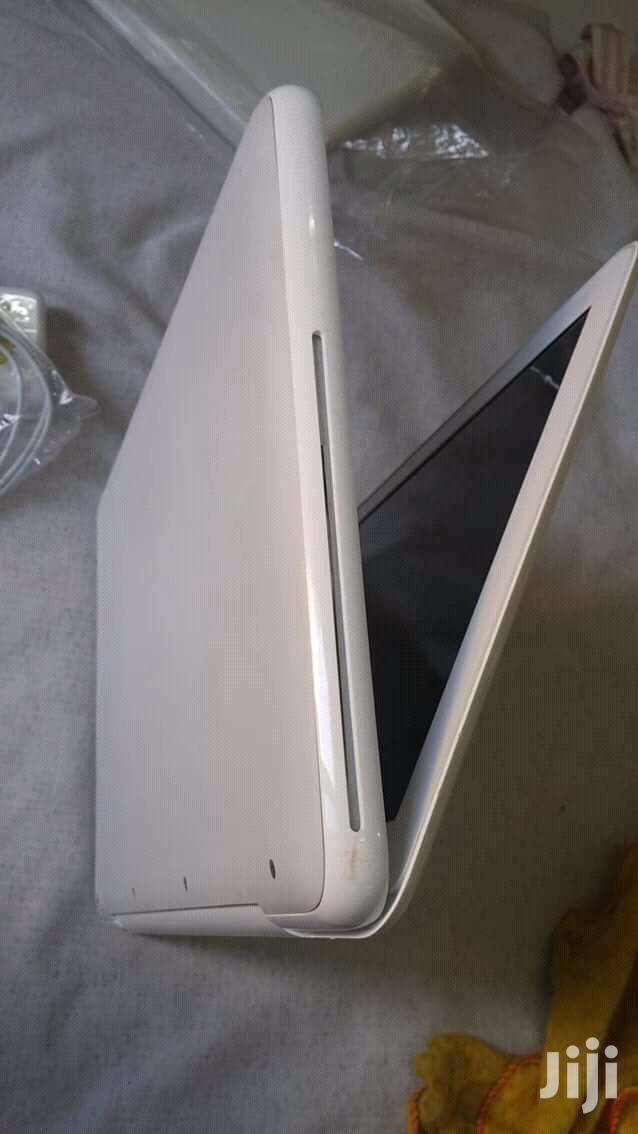 Laptop Apple MacBook 4GB Intel Core 2 Duo HDD 320GB