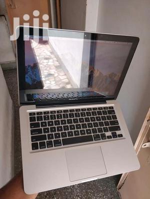 Laptop Apple MacBook Pro 4GB Intel Core i5 HDD 500GB