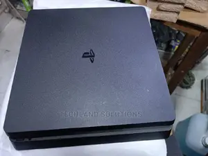 Black Playstation 4 Slim Used, Ps4 Slim