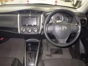 Toyota Corolla Fielder 2017 White