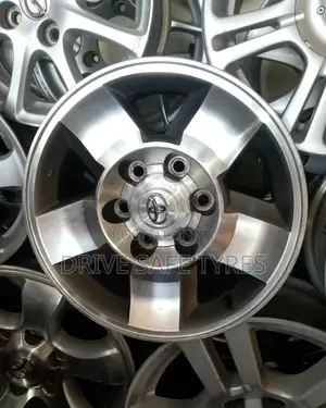 16 Inch Toyota Hilux Rims Set (Japan)
