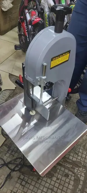 Commercial Bone Cutter Machine With High Woking Capacity