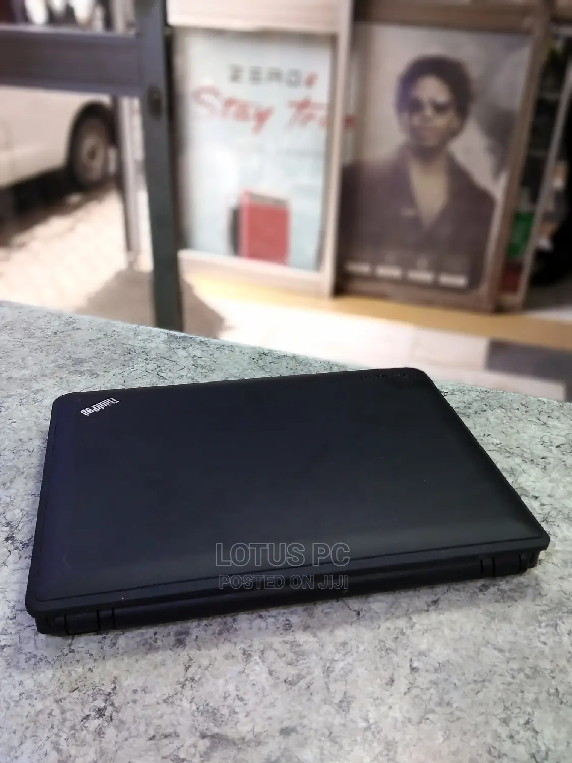 Laptop Lenovo ThinkPad X131e 4GB Intel Core 2 Duo HDD 320GB