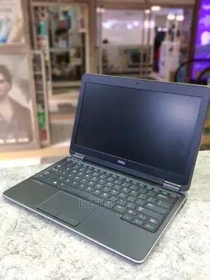 Laptop Dell Latitude E7240 8GB Intel Core I5 SSD 128GB
