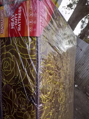 GOLDEN! Quilted HD Mattresses Queen Size(5x6) 8" Thick