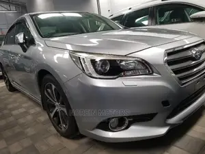 Subaru Legacy 2015 Silver
