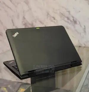 Laptop Lenovo Yoga 11e 4GB Intel Celeron SSD 128GB