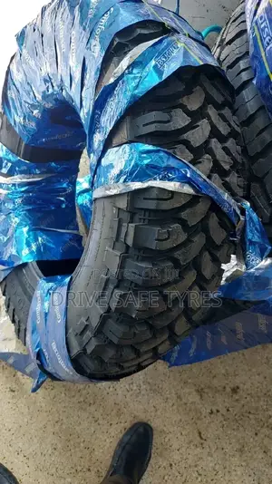 265/65 R17 Comfoser Tyre Mud (China)