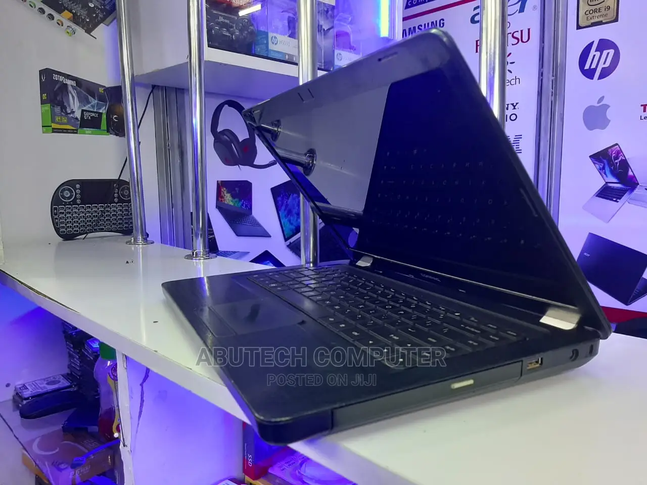 Laptop HP Compaq Presario CQ62 2GB Intel Celeron HDD 320GB
